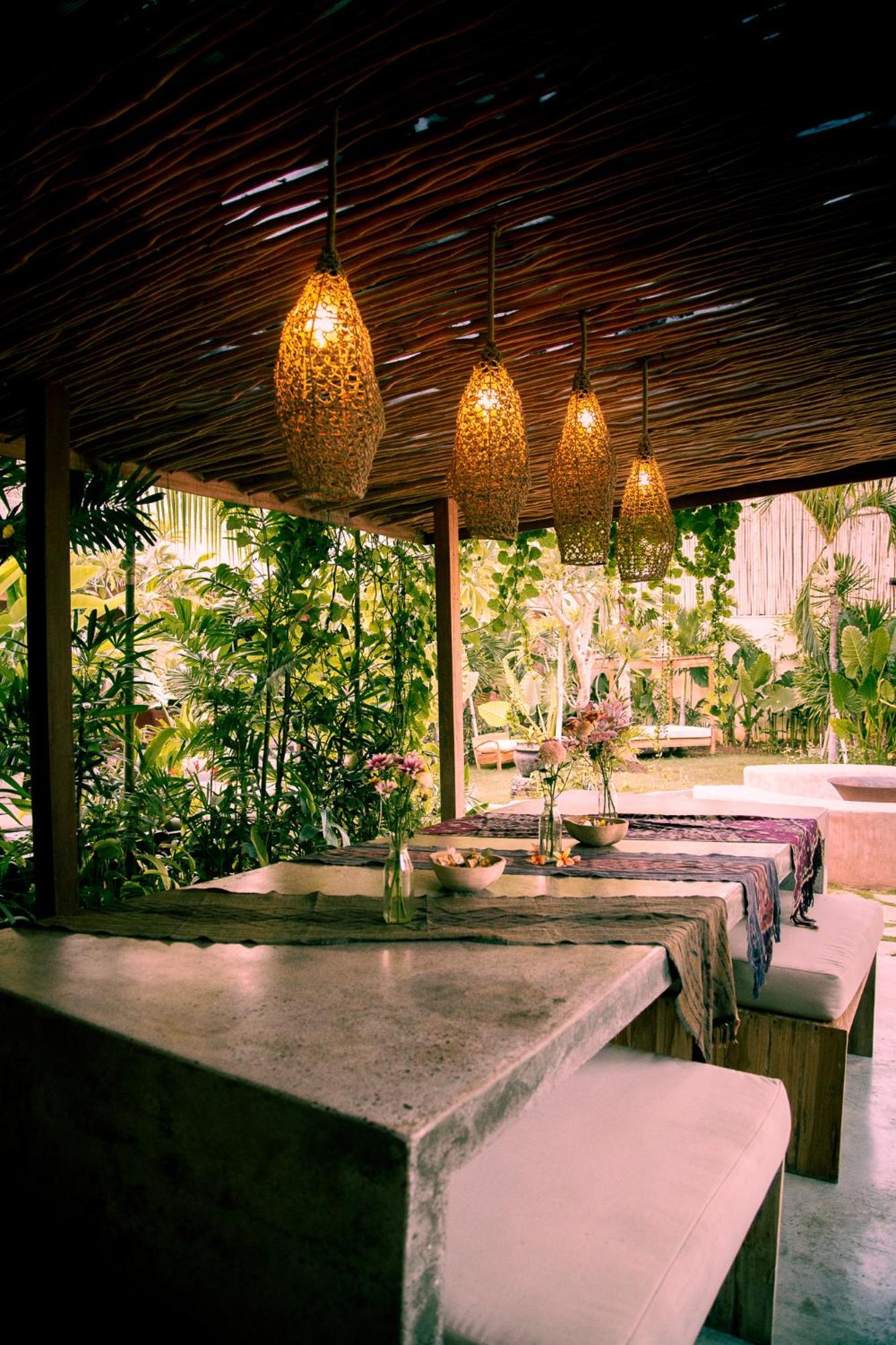 Lulu'S Villas Uluwatu  Exterior photo